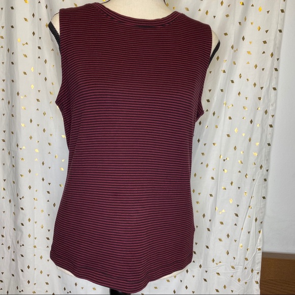 Gap Women’s Top short sleeves Small - Picture 2 of 7